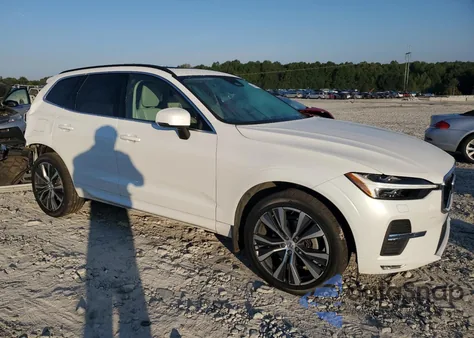 2022 Volvo Xc60 B5 Momentum from USA, damaged, VIN YV4L12DK3N1962163